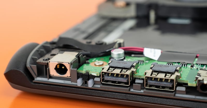 Astuces efficaces pour nettoyer les ports USB sans les endommager
